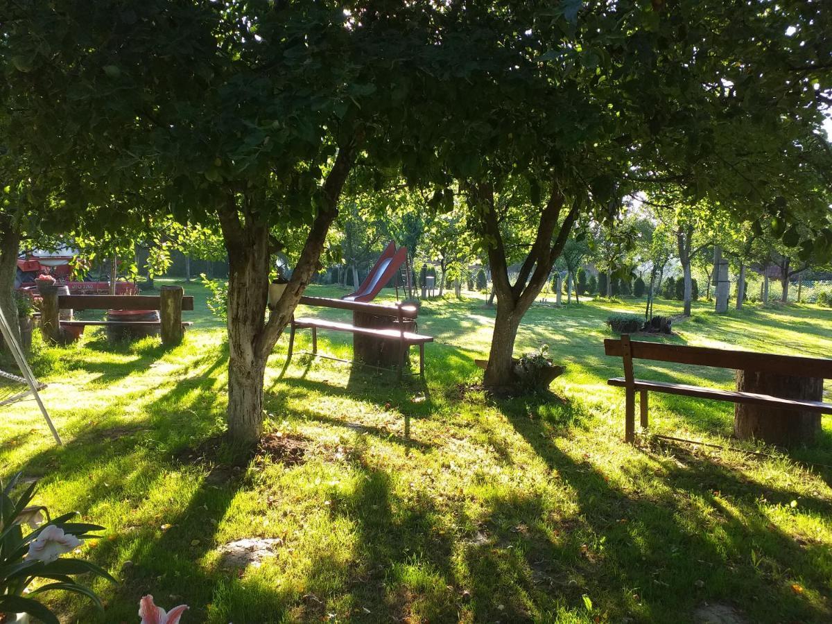 Camping Lukac Kutina Exteriör bild