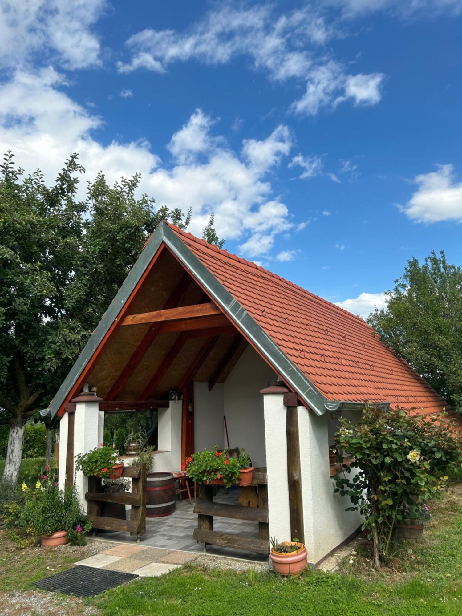 Camping Lukac Kutina Exteriör bild