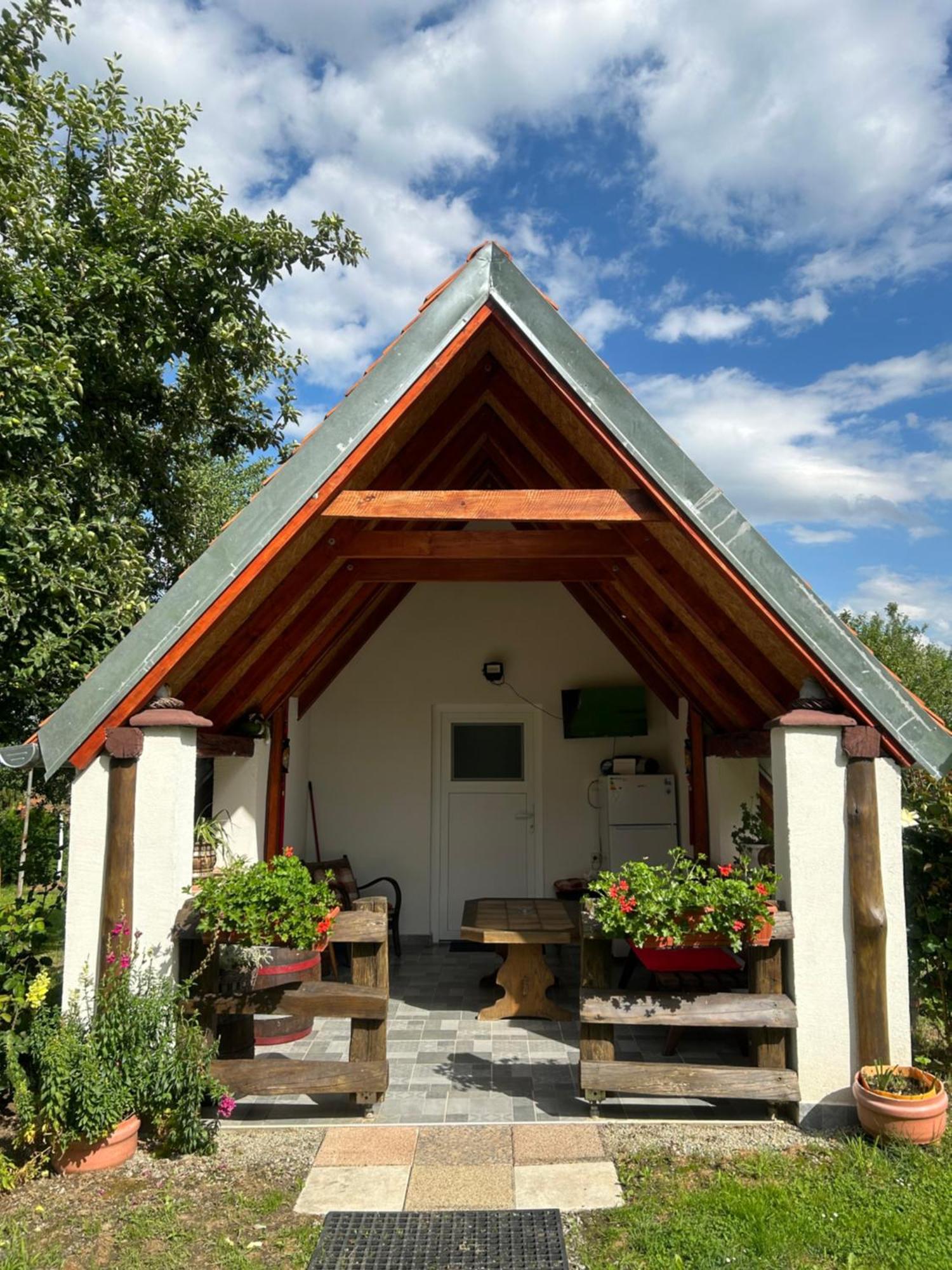 Camping Lukac Kutina Exteriör bild