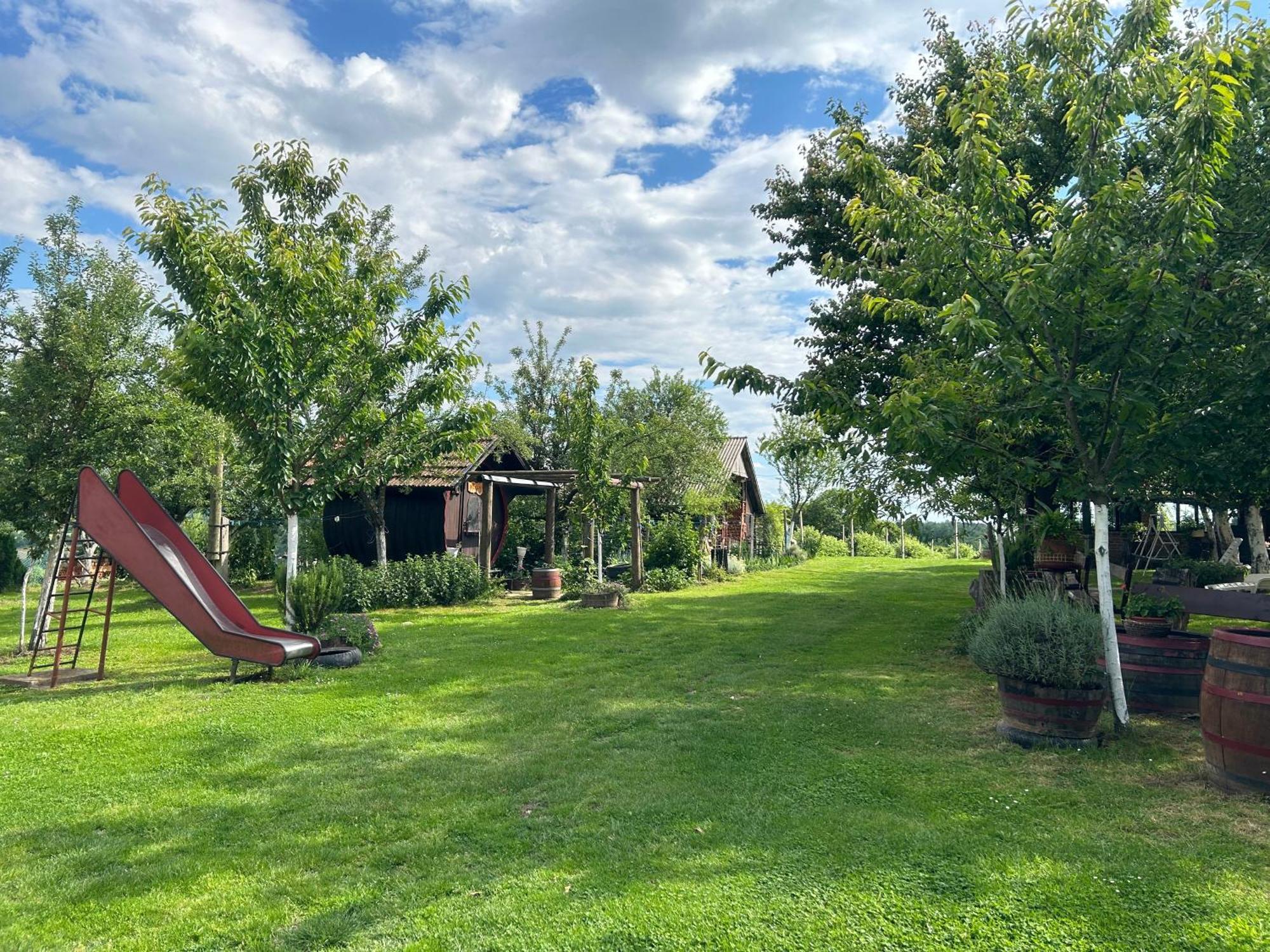 Camping Lukac Kutina Exteriör bild